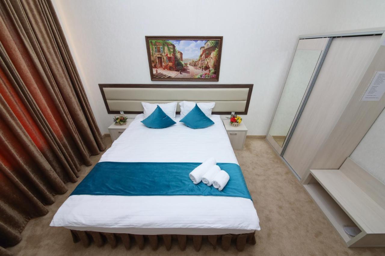 Hotel Globus Ташкент Экстерьер фото