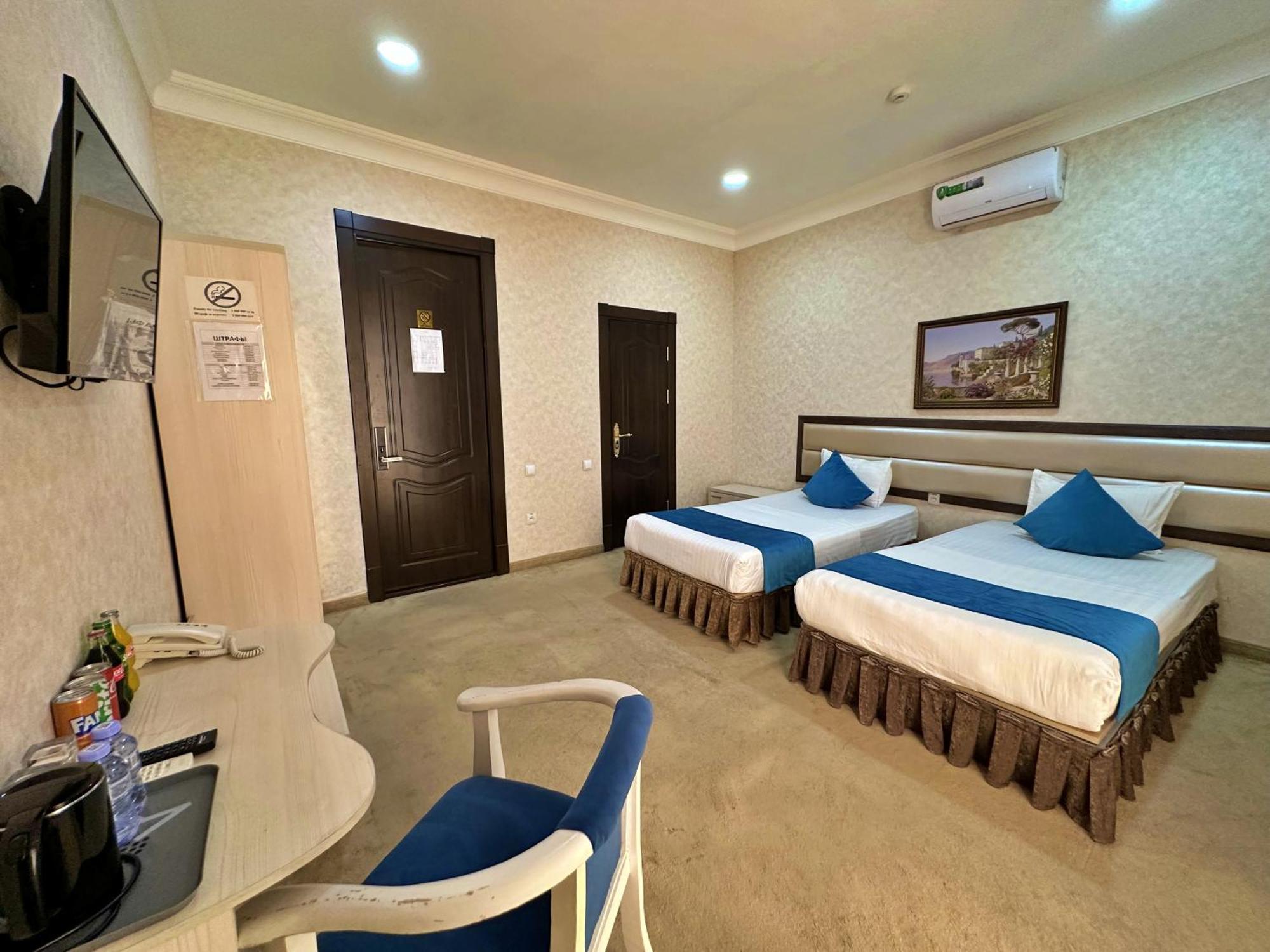 Hotel Globus Ташкент Экстерьер фото