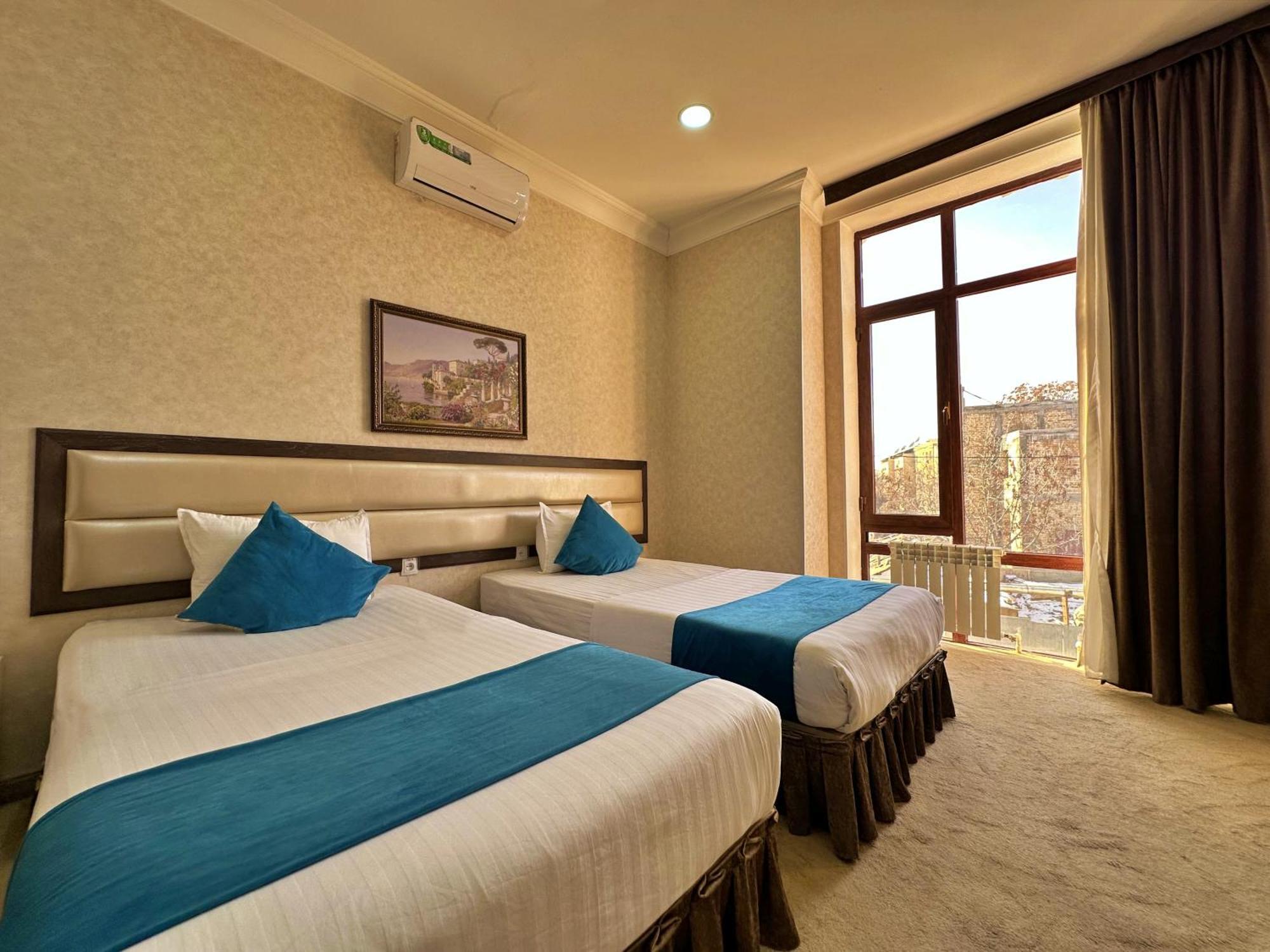Hotel Globus Ташкент Экстерьер фото